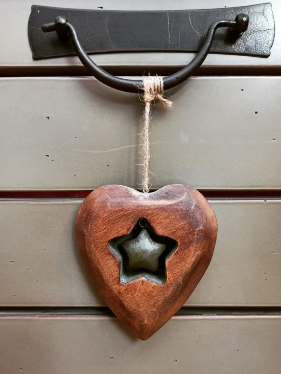 Декор подвесной "Сердечко большое со звездочкой".