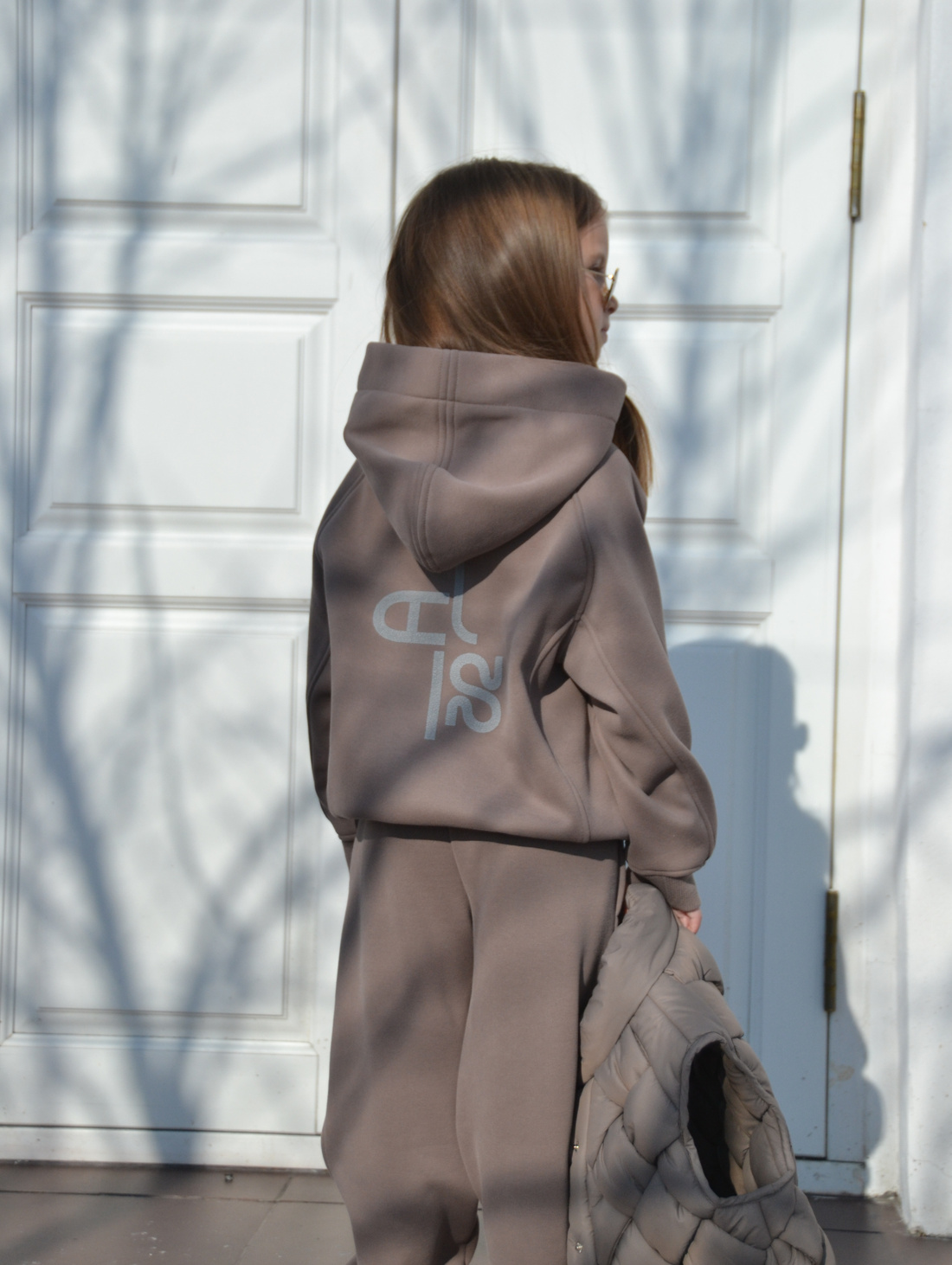 Костюм на велюровой основе "Уоллес" тимьян - фотография товара