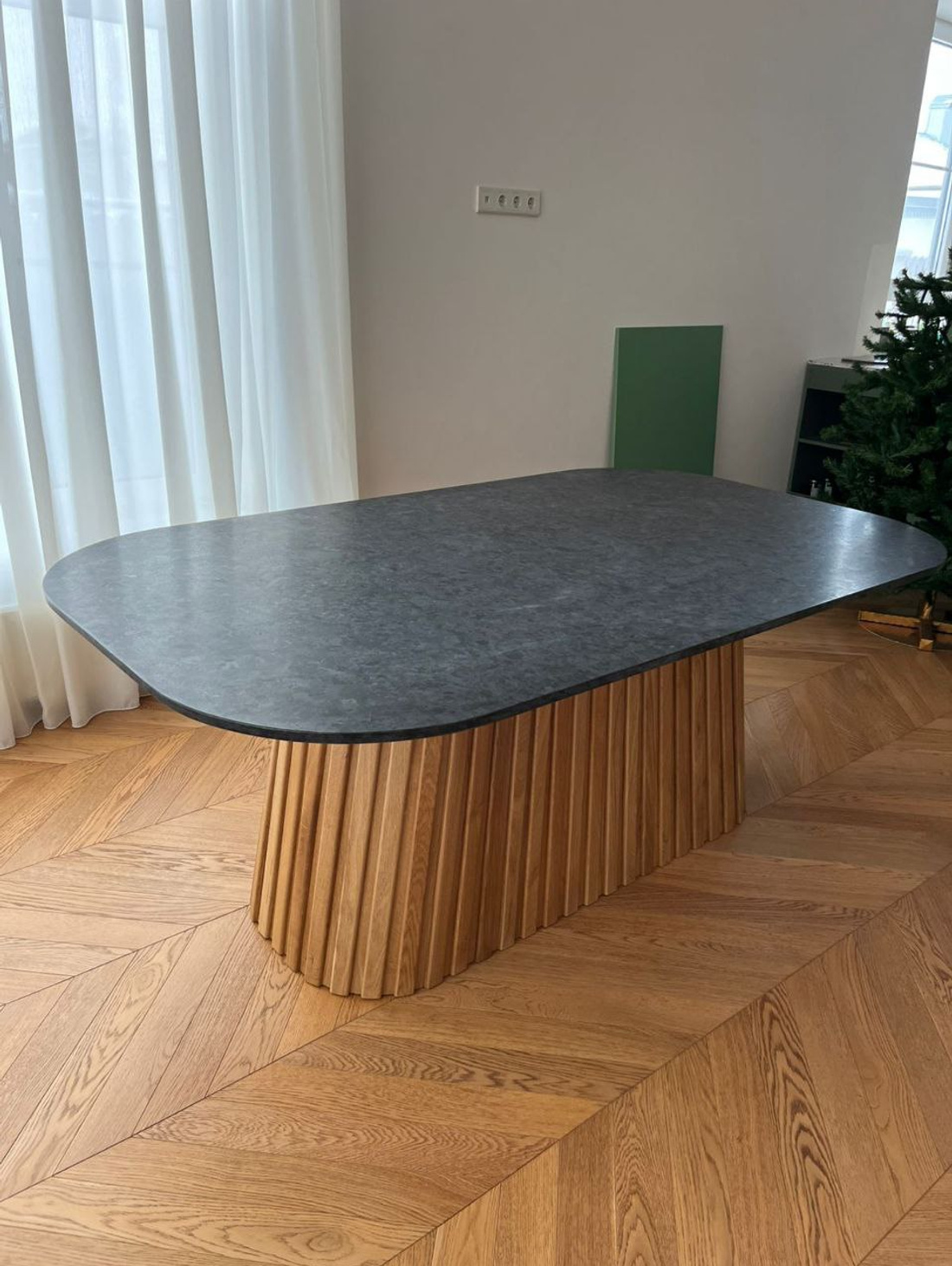 Стол "Дуб & Гранит" - фотография товара