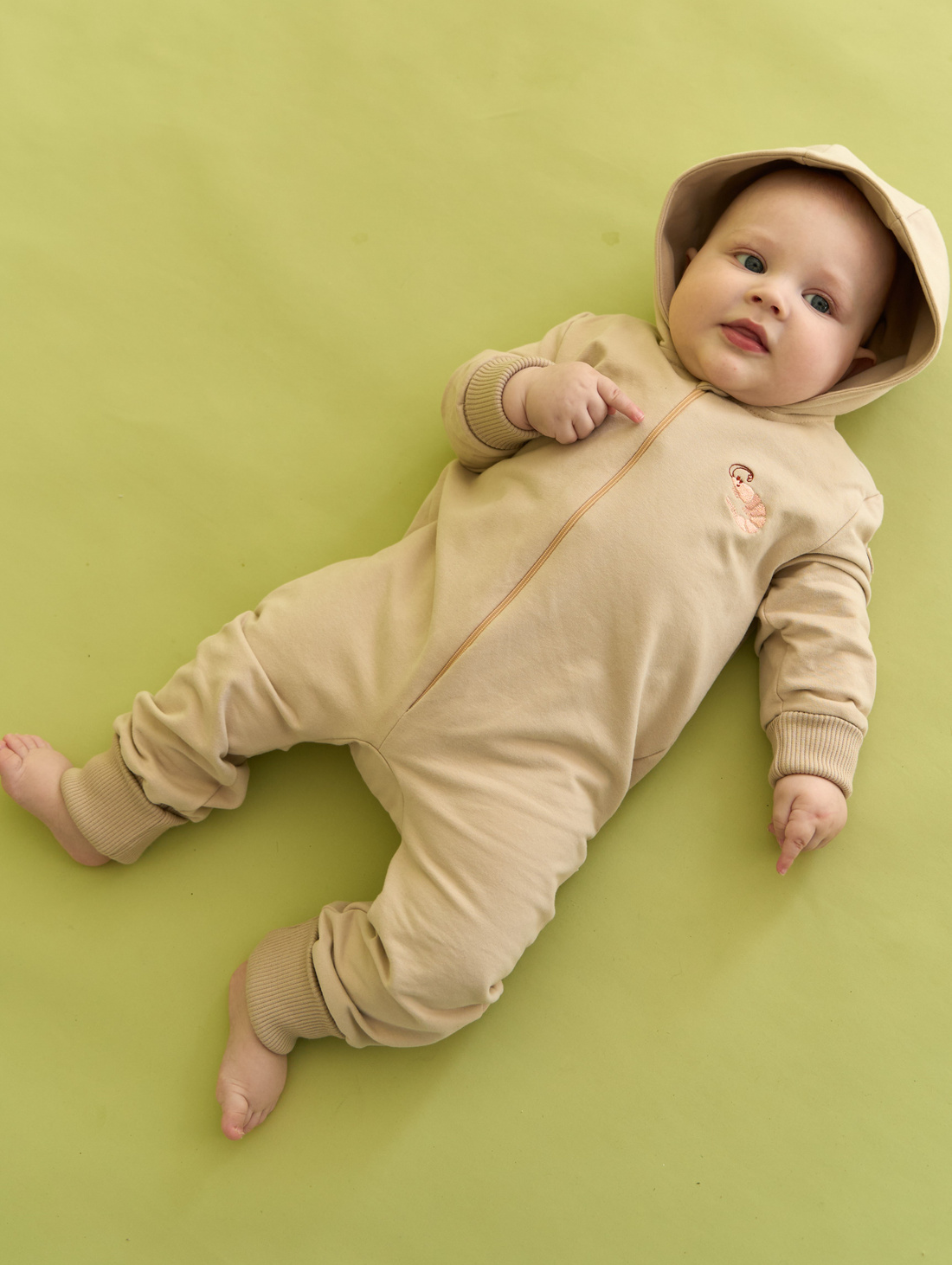 Комбинезон футер с велюр эффектом "Песок" - фотография товара