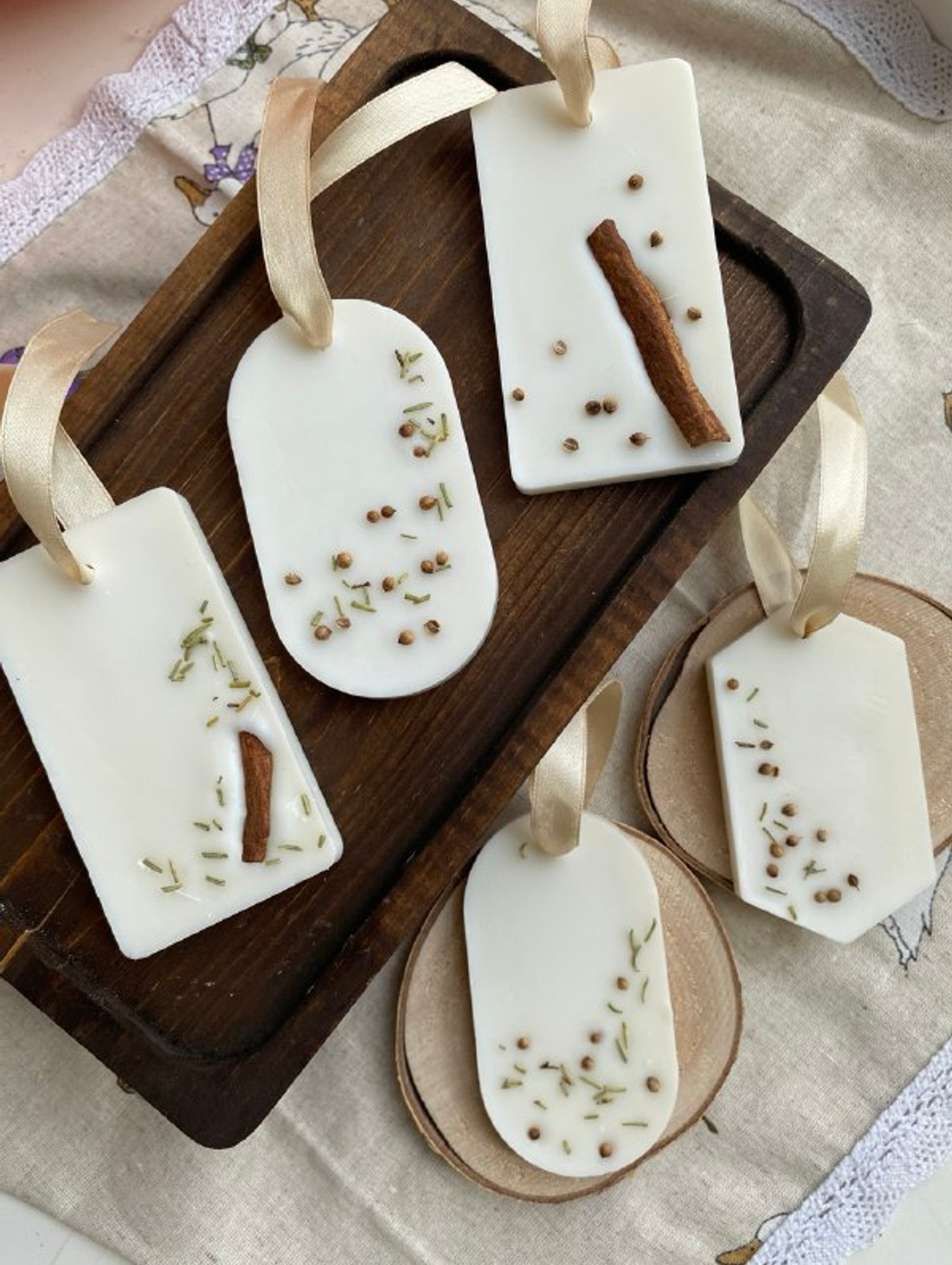 Аромасаше в шкаф - фотография товара