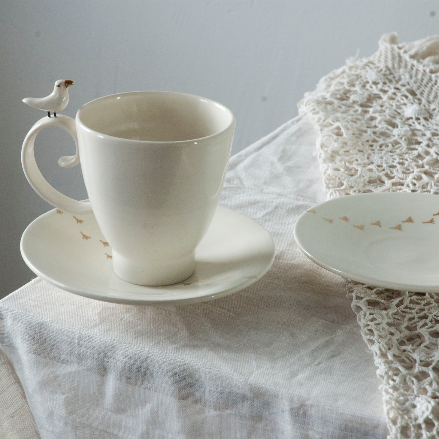 Чайная пара "Чайки в белом" - фотография товара
