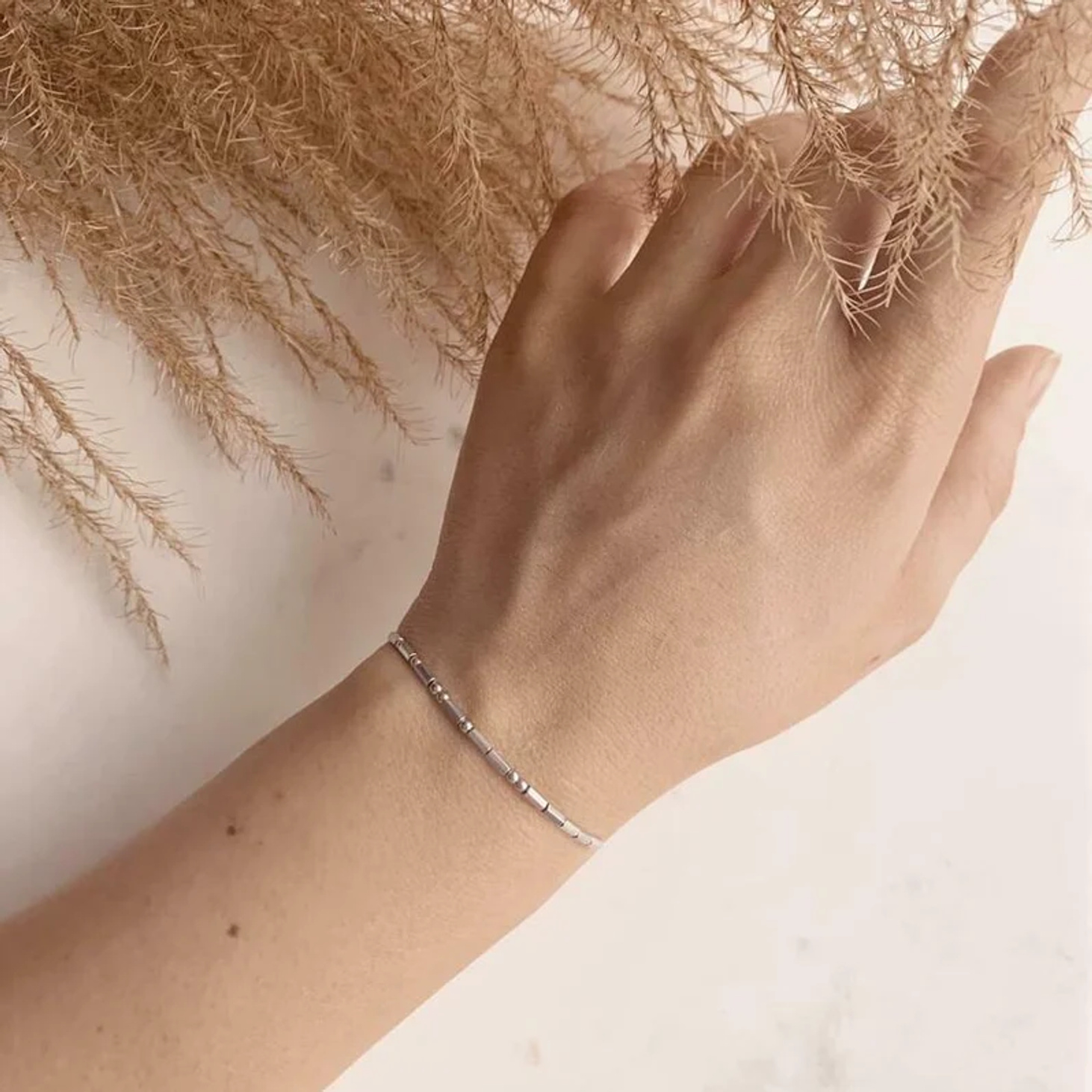 Браслет MORSE CODE "Я рядом" - фотография товара