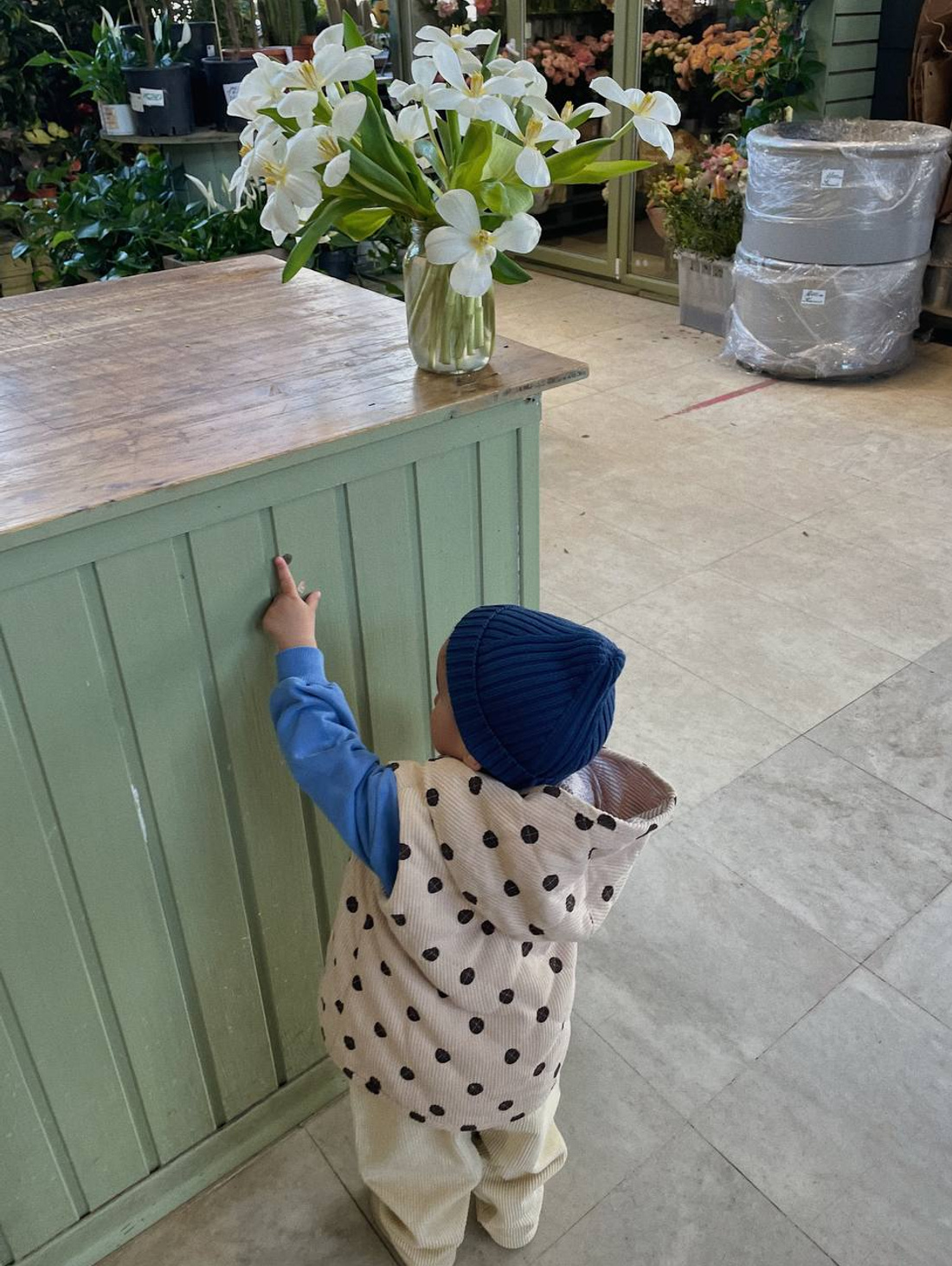 Утепленная стеганая жилетка для малышей - фотография товара