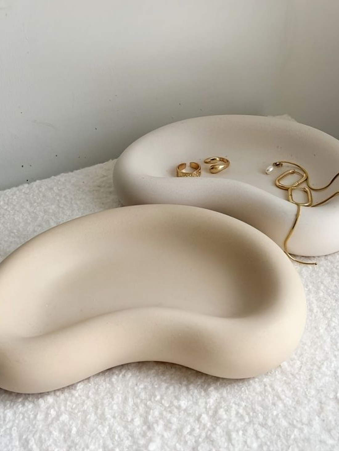 Эстетичная подставка под украшения/мелочи - фотография товара