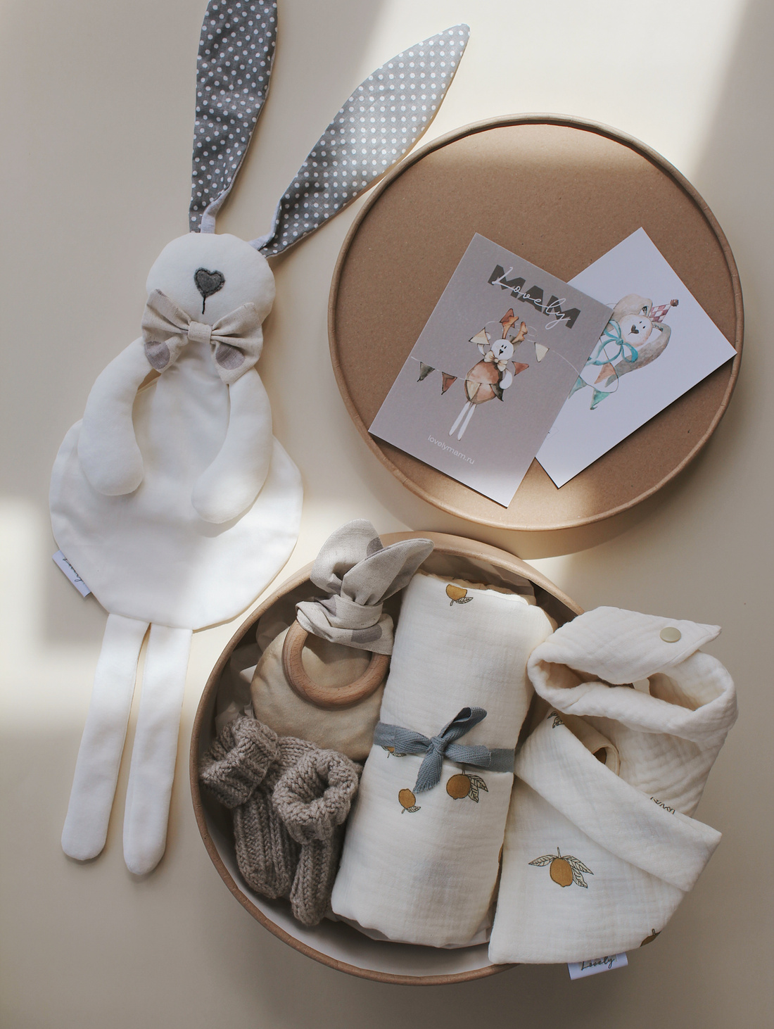 Подарочный набор для новорожденного, цв. "молочный" - фотография товара