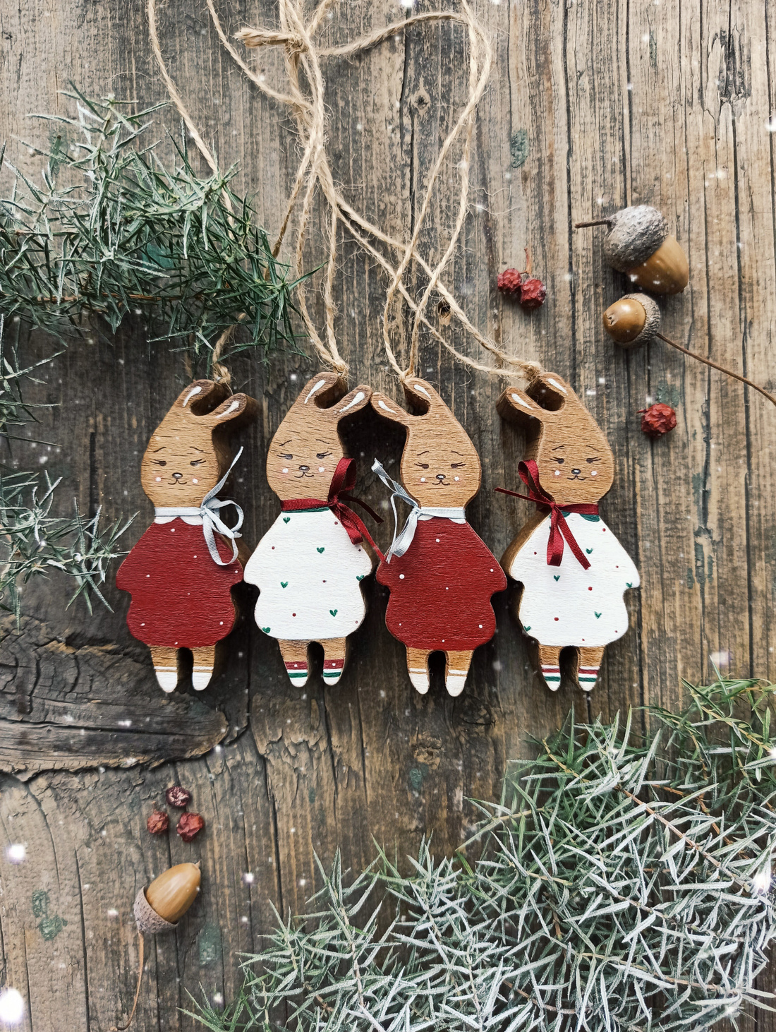 Ёлочная игрушка "Зайка Зефирка" малая - фотография товара