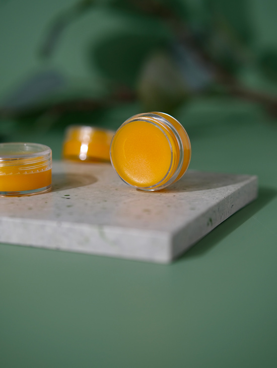 Бальзам для губ "Медовый поцелуй"