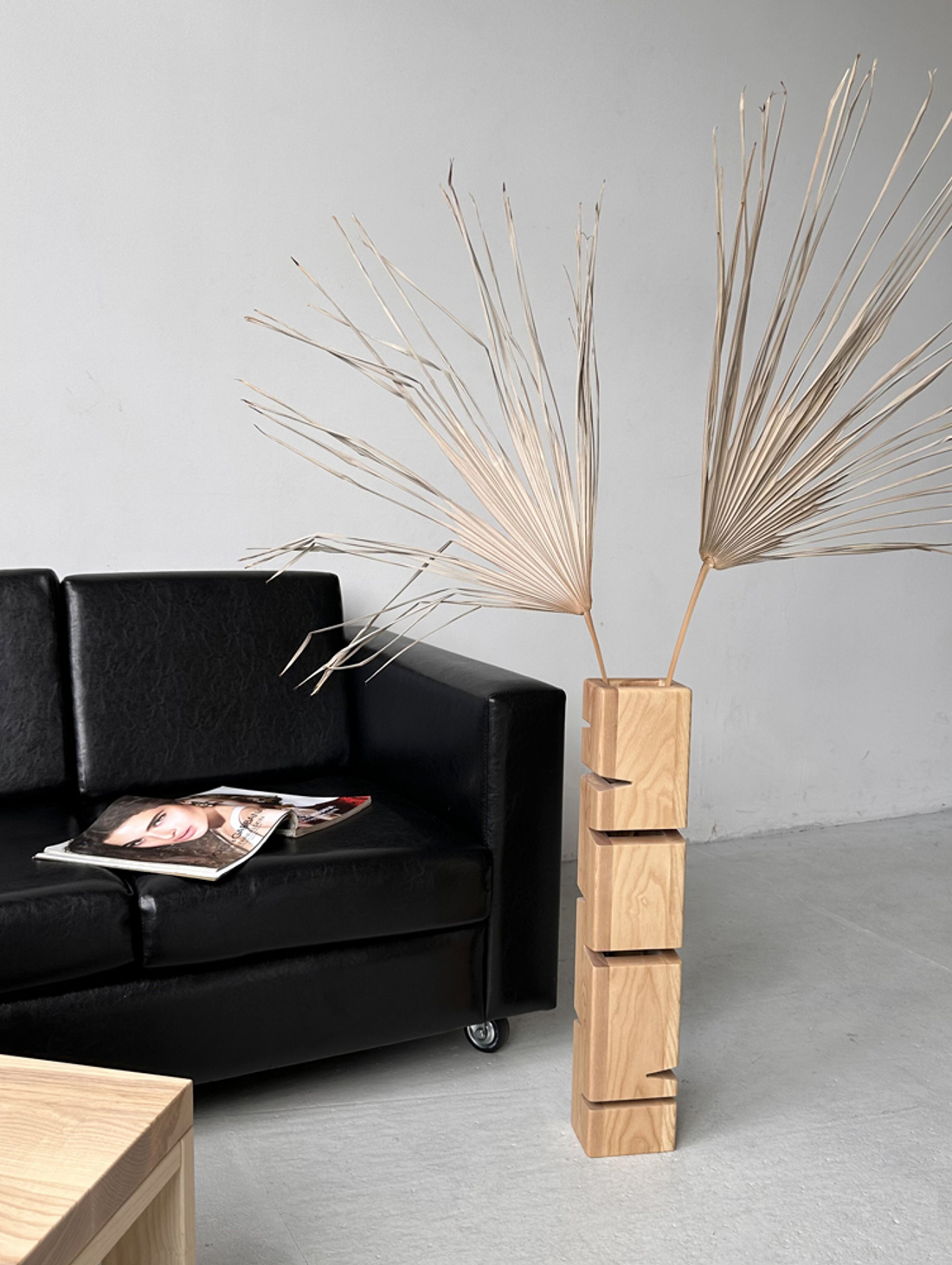 Ваза для сухоцветов декоративная деревянная напольная "Fiori Selvatici" - фотография товара