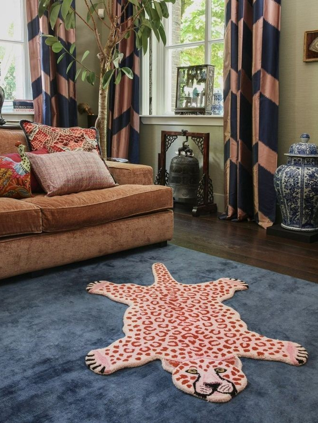 Тафтинговый ковёр "Шкура Не убитого леопарда" красный - фотография товара