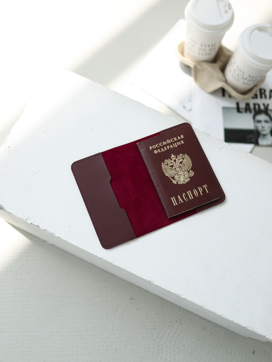 Обложка для паспорта theWayJournal Винный