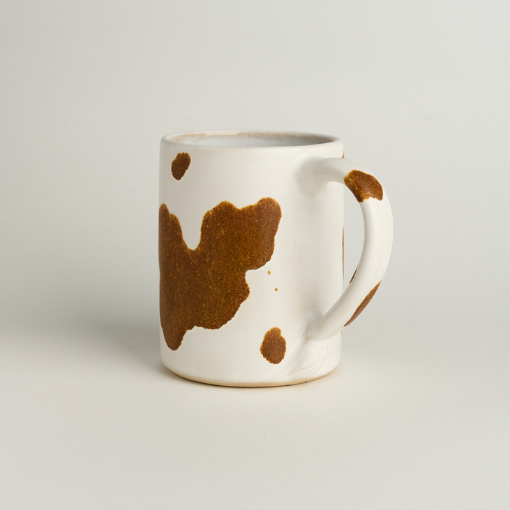 Кружка прямая, Коровка светлая 470 мл.