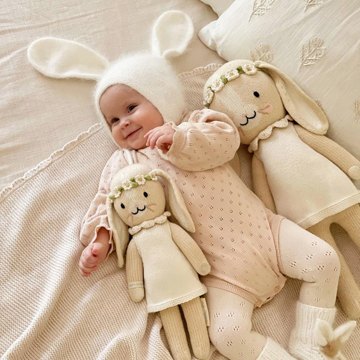 Шапочка для новорожденного и пинетки