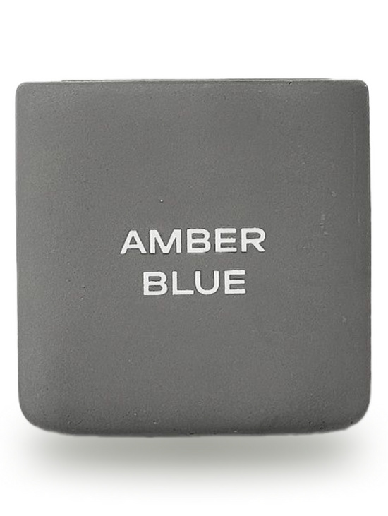 Парфюмированая аромасвеча AMBER BLUE, 100 мл. (серый стакан)