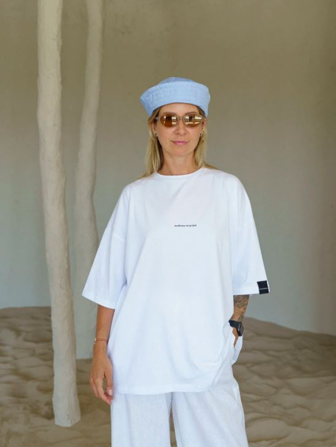 Футболка оверсайз белая - фотография товара