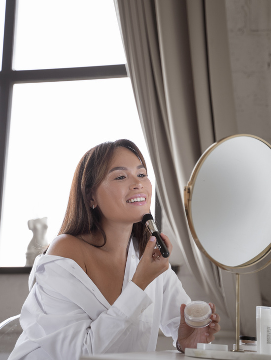Минеральная пудра для лица SPF20 Матовая MINERAL POWDER