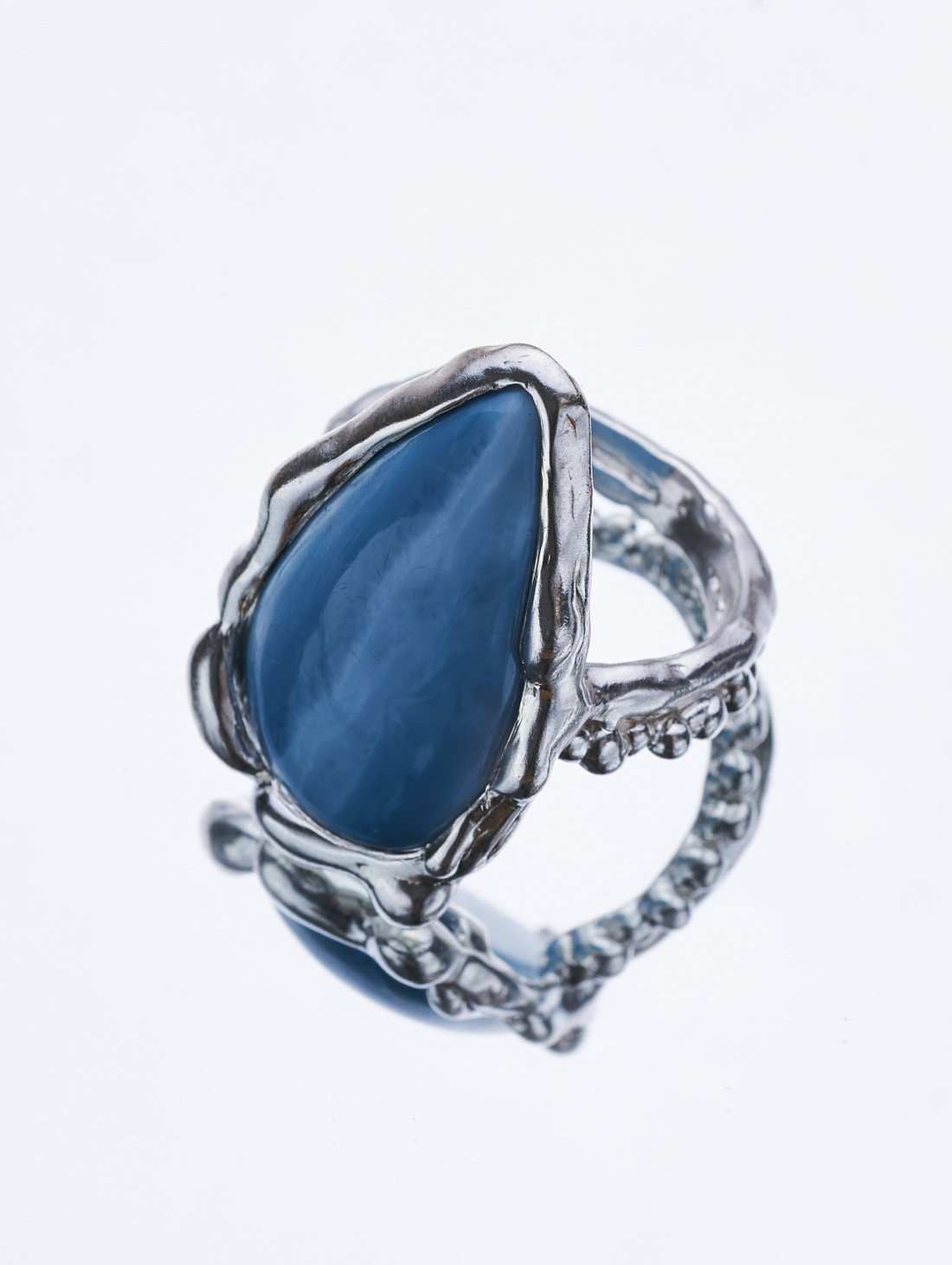 Кольцо с перуанским опалом - фотография товара