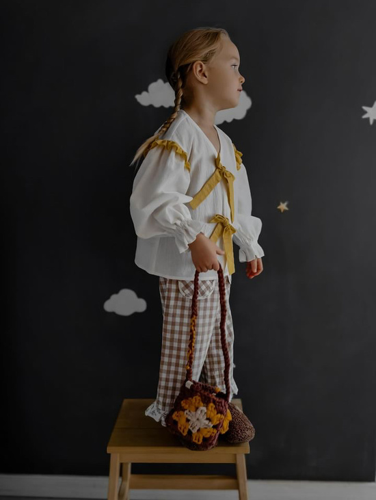 Блузка с бантиками из хлопка