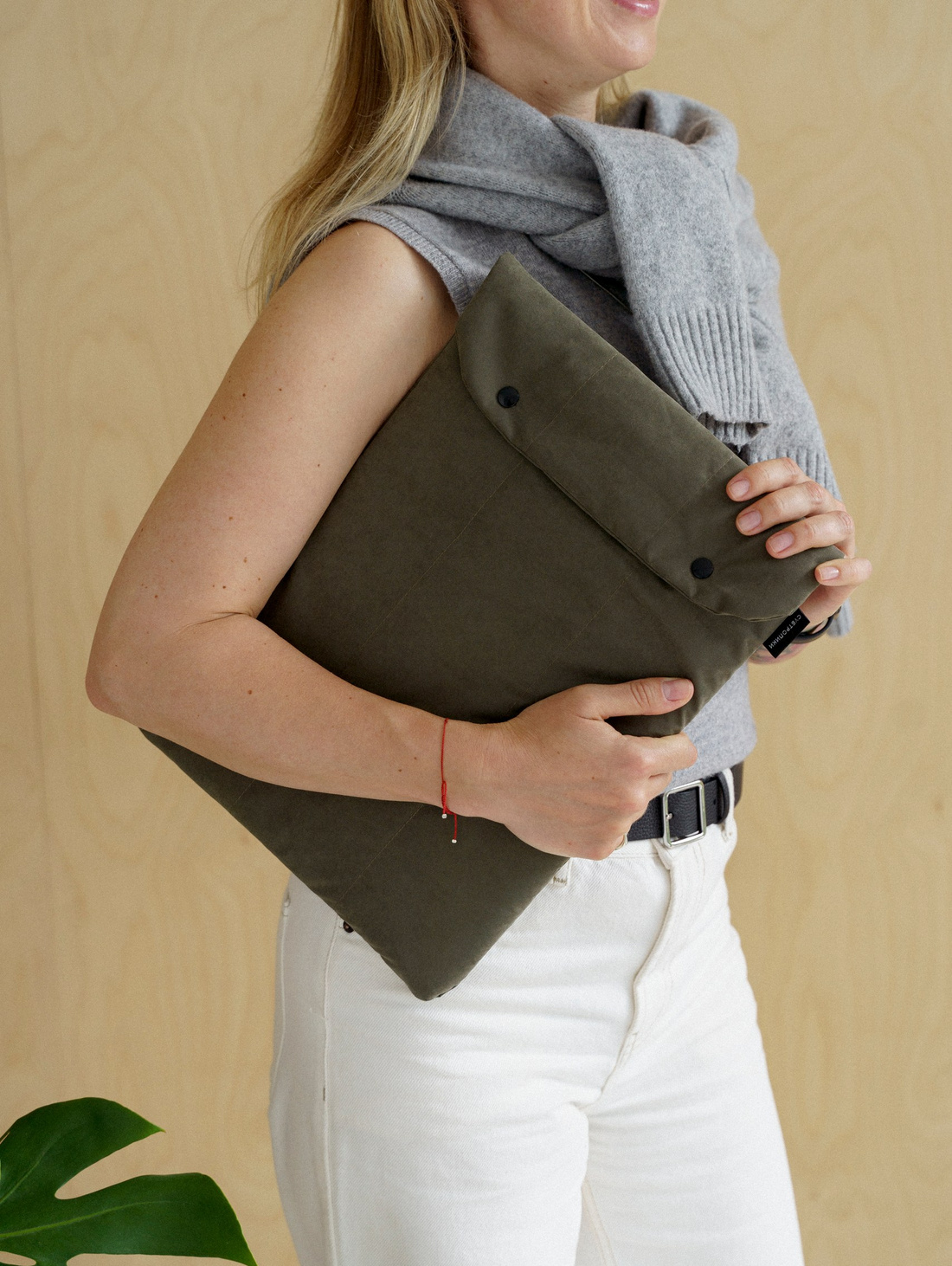 Чехол для MacBook 13/14, самшитовый - фотография товара