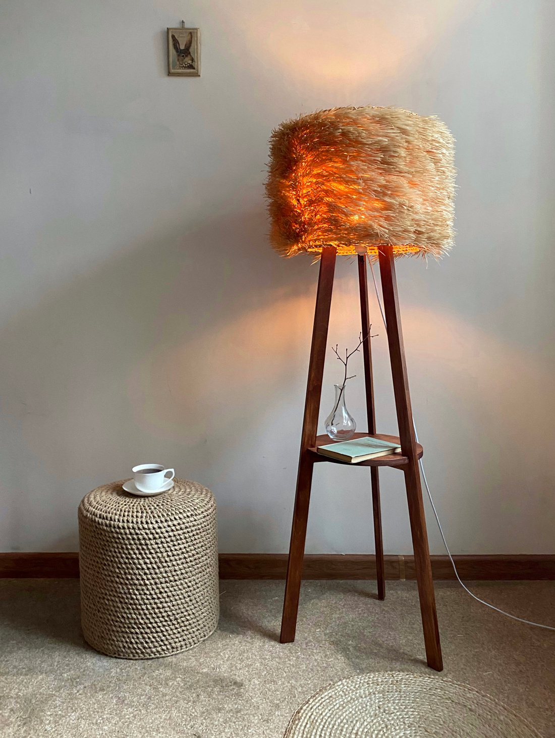 Торшер с абажуром из лыка - фотография товара