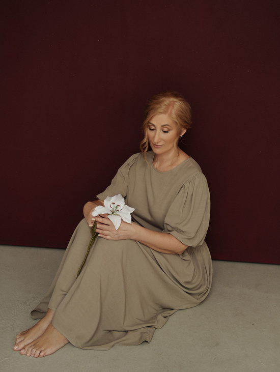 Брошь-цветок "Лилия на стебле"