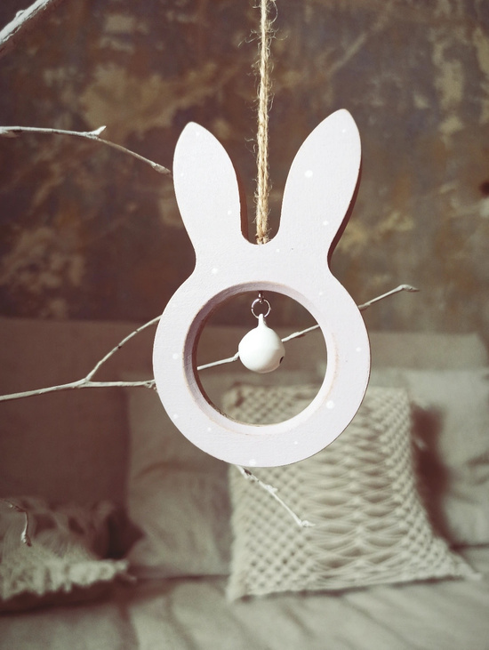 Весенний подвесной декор "Ушки"