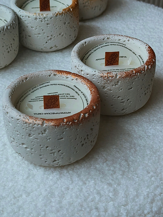 Свеча "SNOW bronze " с ароматом "Рождество"