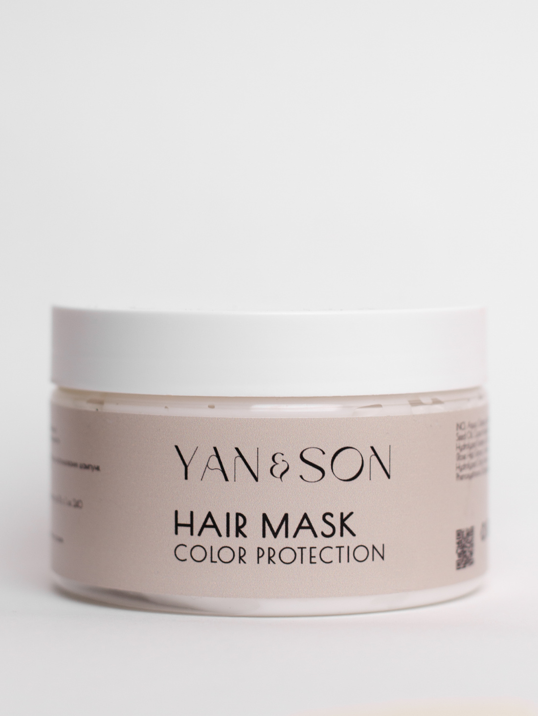 Маска для окрашенных волос "Защита Цвета" с маслом ши, кератином и экстрактом шиповника - фотография товара