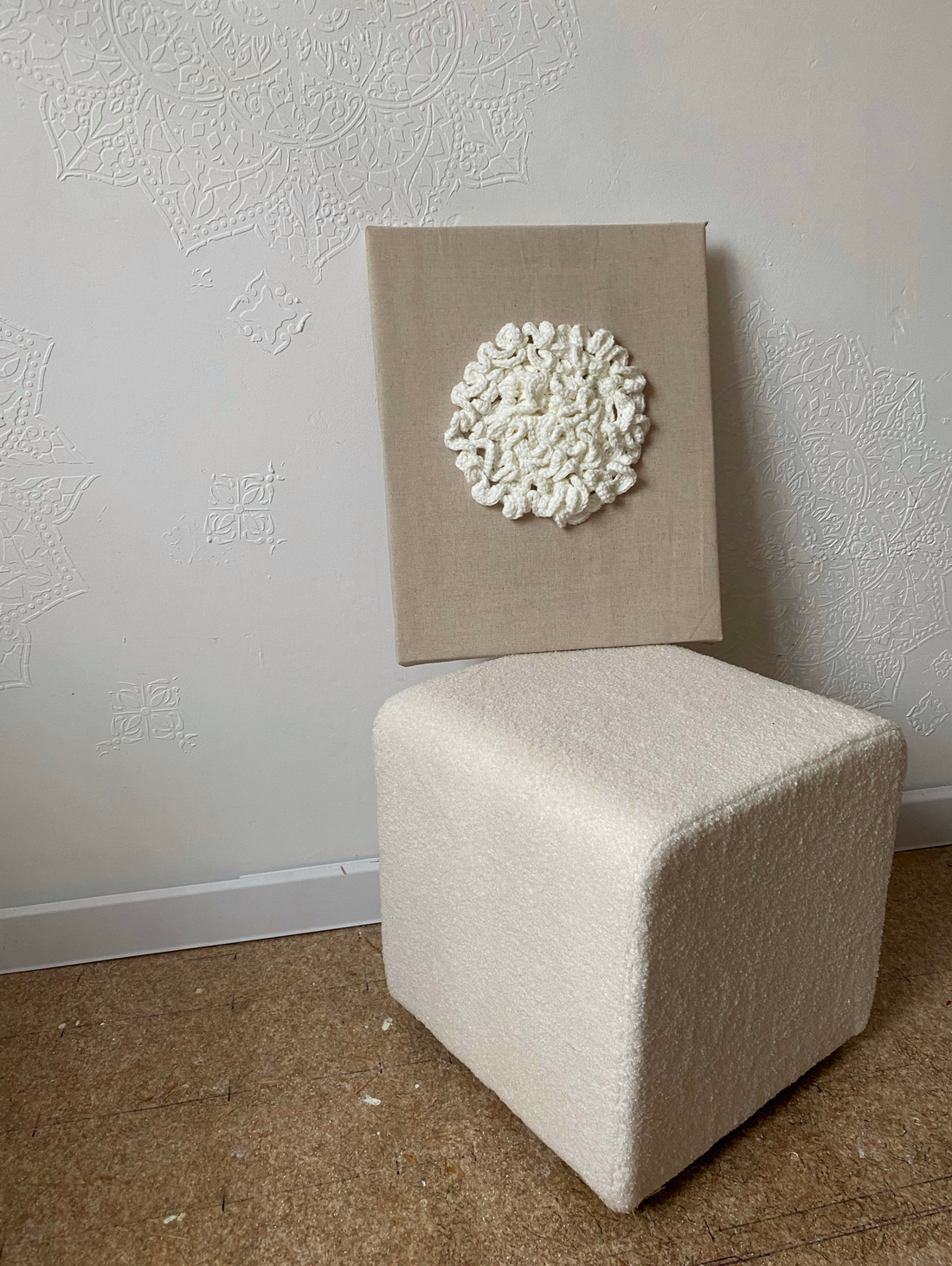 Панно вязаное «Молекула» - фотография товара