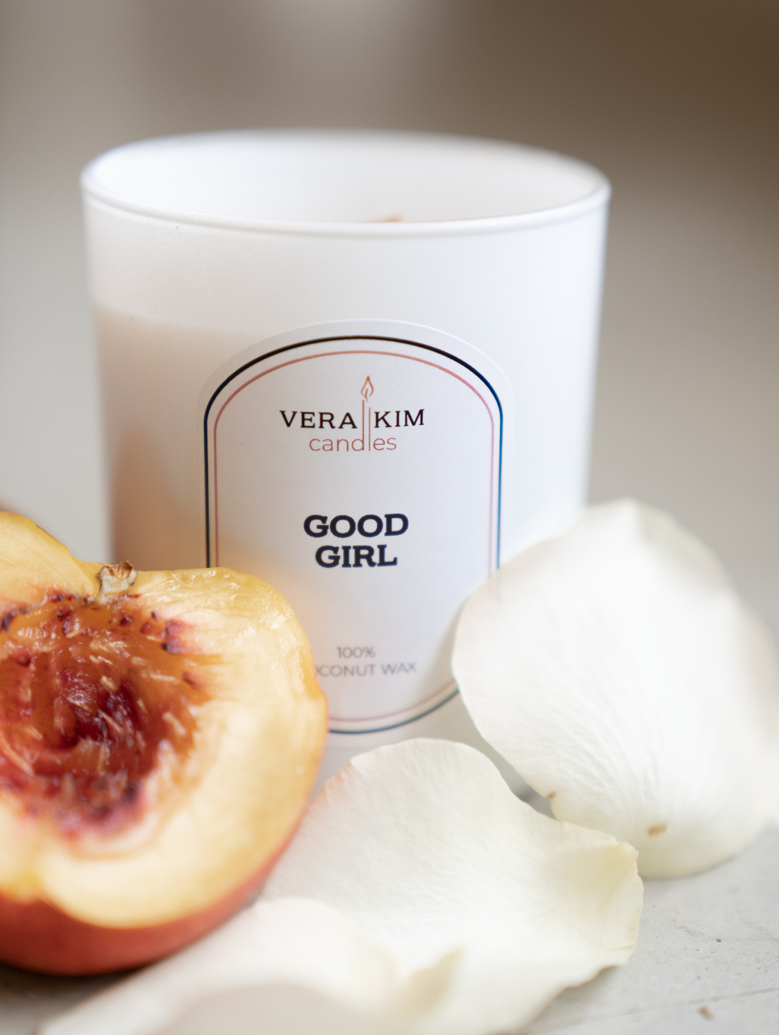 Ароматическая свеча "Хорошая девочка" в подарочной сумочке - фотография товара