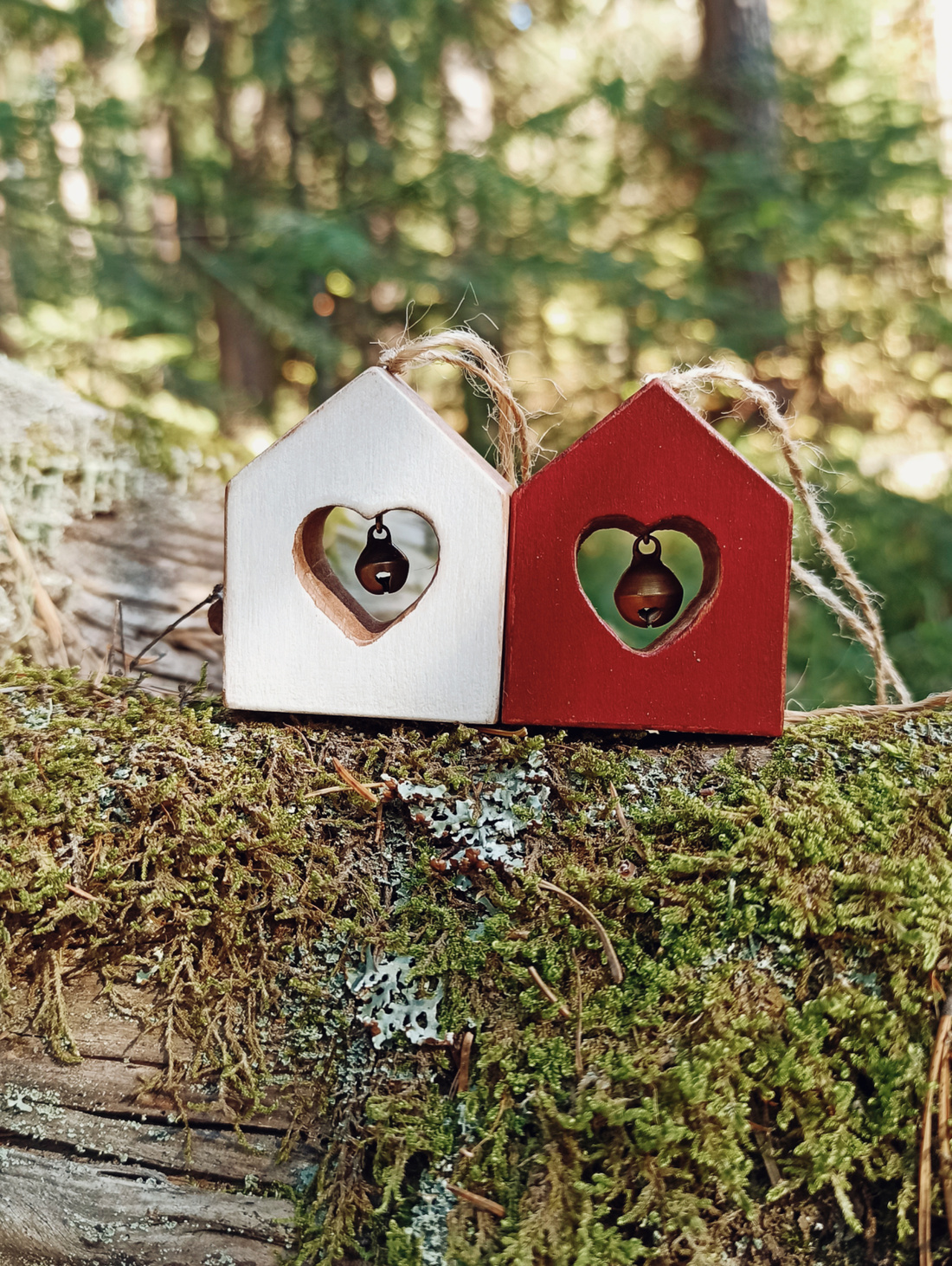 Елочная игрушка " Домики с бубенчиком" - фотография товара