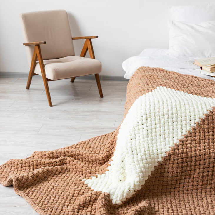 Вязаный плед "Пустынный оазис"