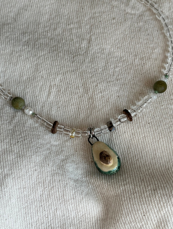 Колье «Авокадо» с керамической подвеской