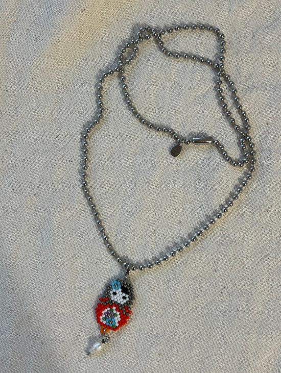 Колье с подвеской «Матрешка»