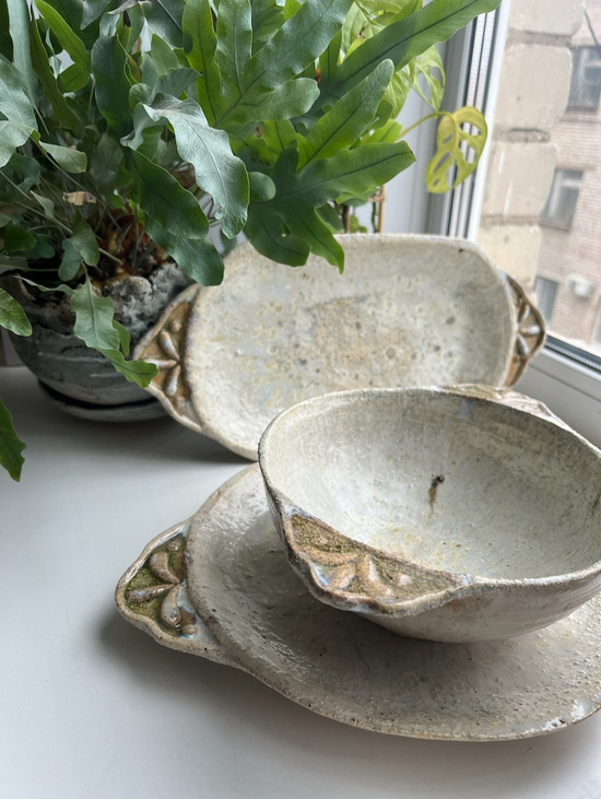 Салатник со стеклянными ручками