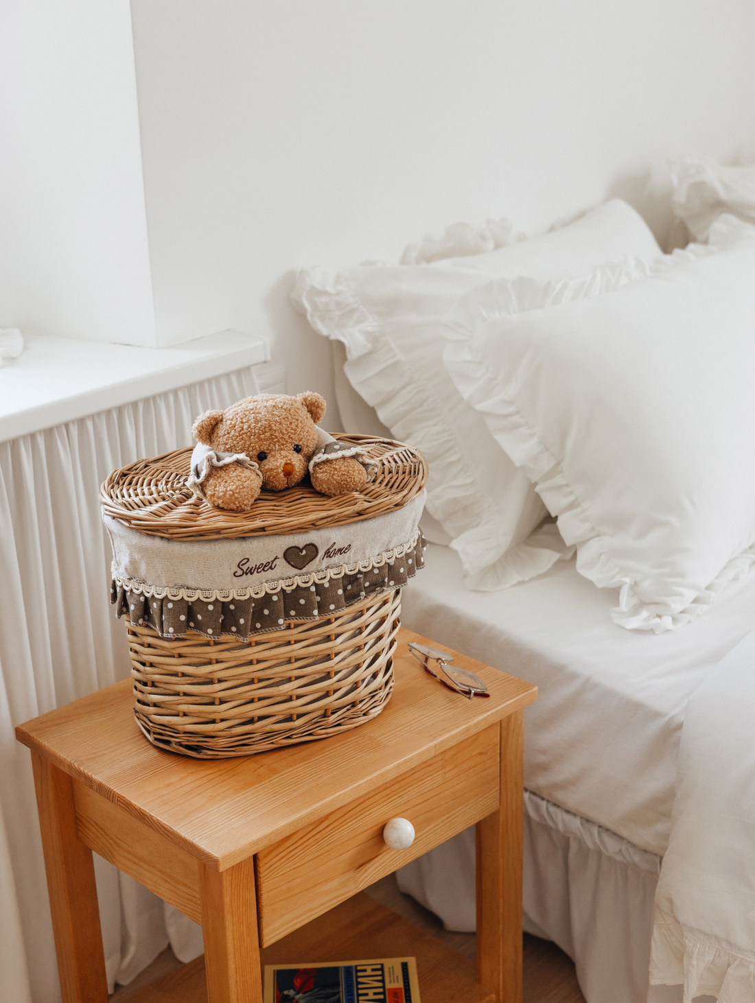 Корзинка с мягкой игрушкой в стиле Zara Home, размер S - фотография товара