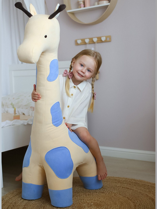 Пуф - животное Жираф