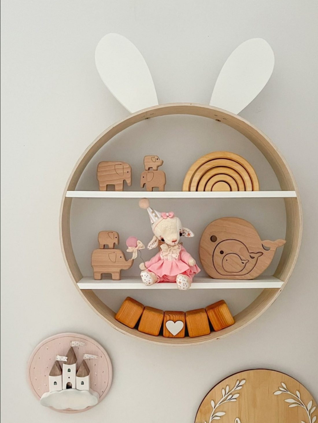 Мягкая игрушка "Оленёнок в розовом" - фотография товара