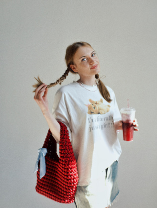Вязаная сумка  Wild cherry
