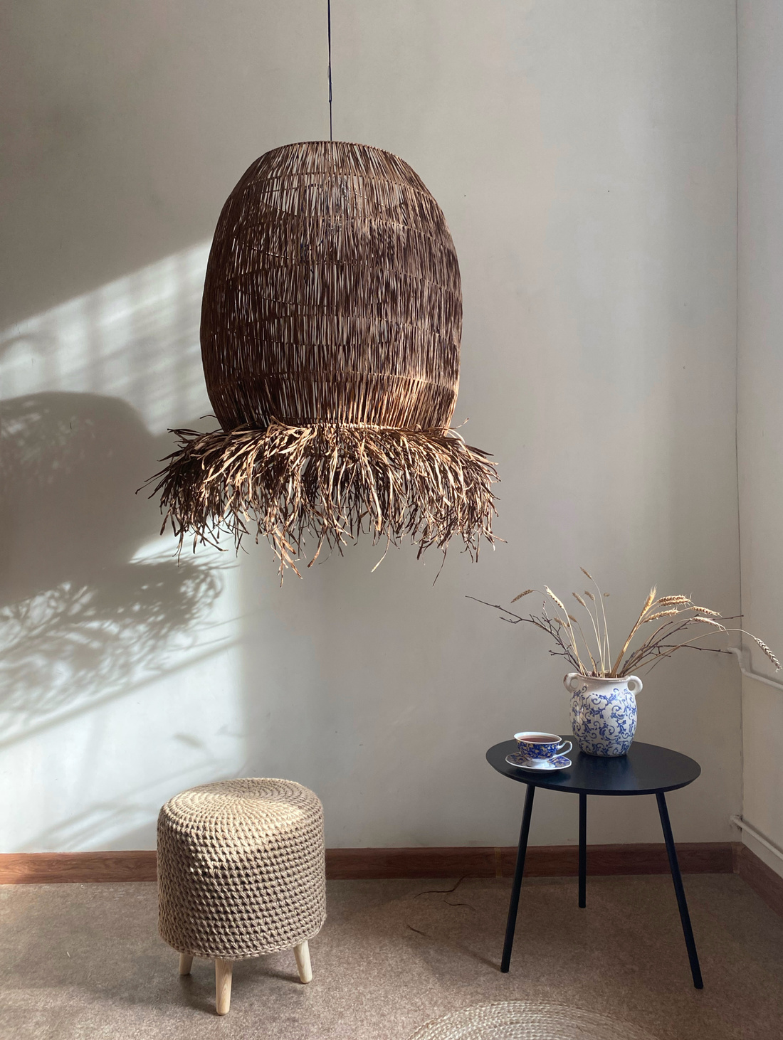 Светильник из рафии - фотография товара