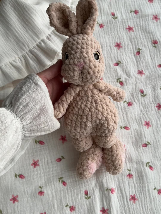 Игрушка Кролик бежевый