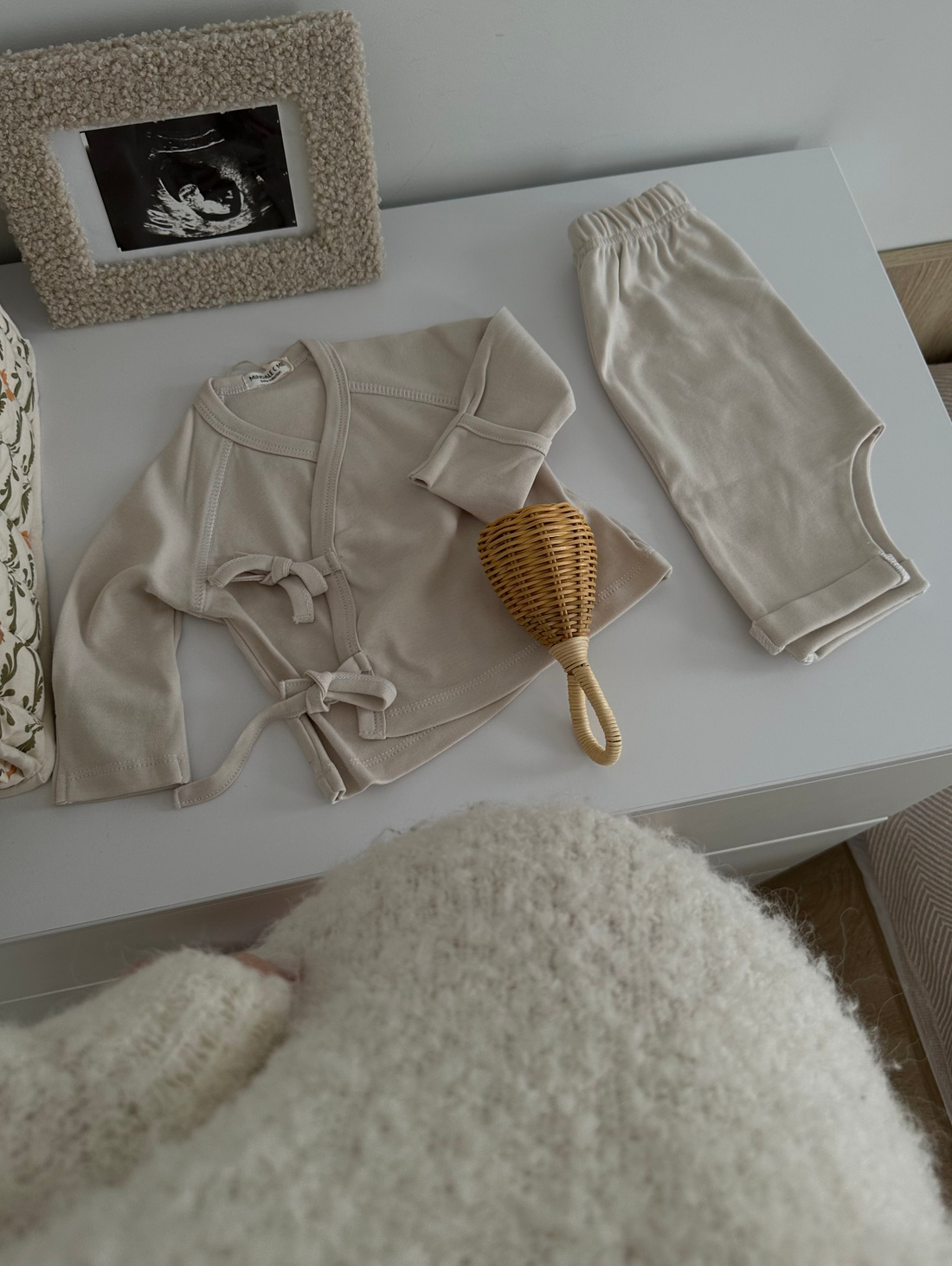 Комплект нательный для малышей - Basic - пломбирный - фотография товара