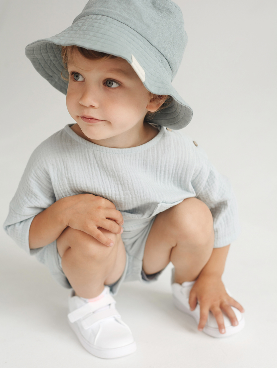 Костюм из муслина Серо-голубой - фотография товара