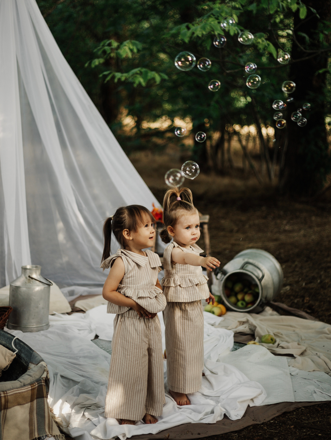 Костюм из варёного хлопка для девочки - фотография товара