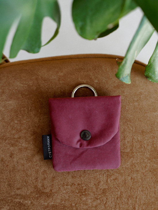 Кейс для AirPods (ключей, мелочей), сливовый