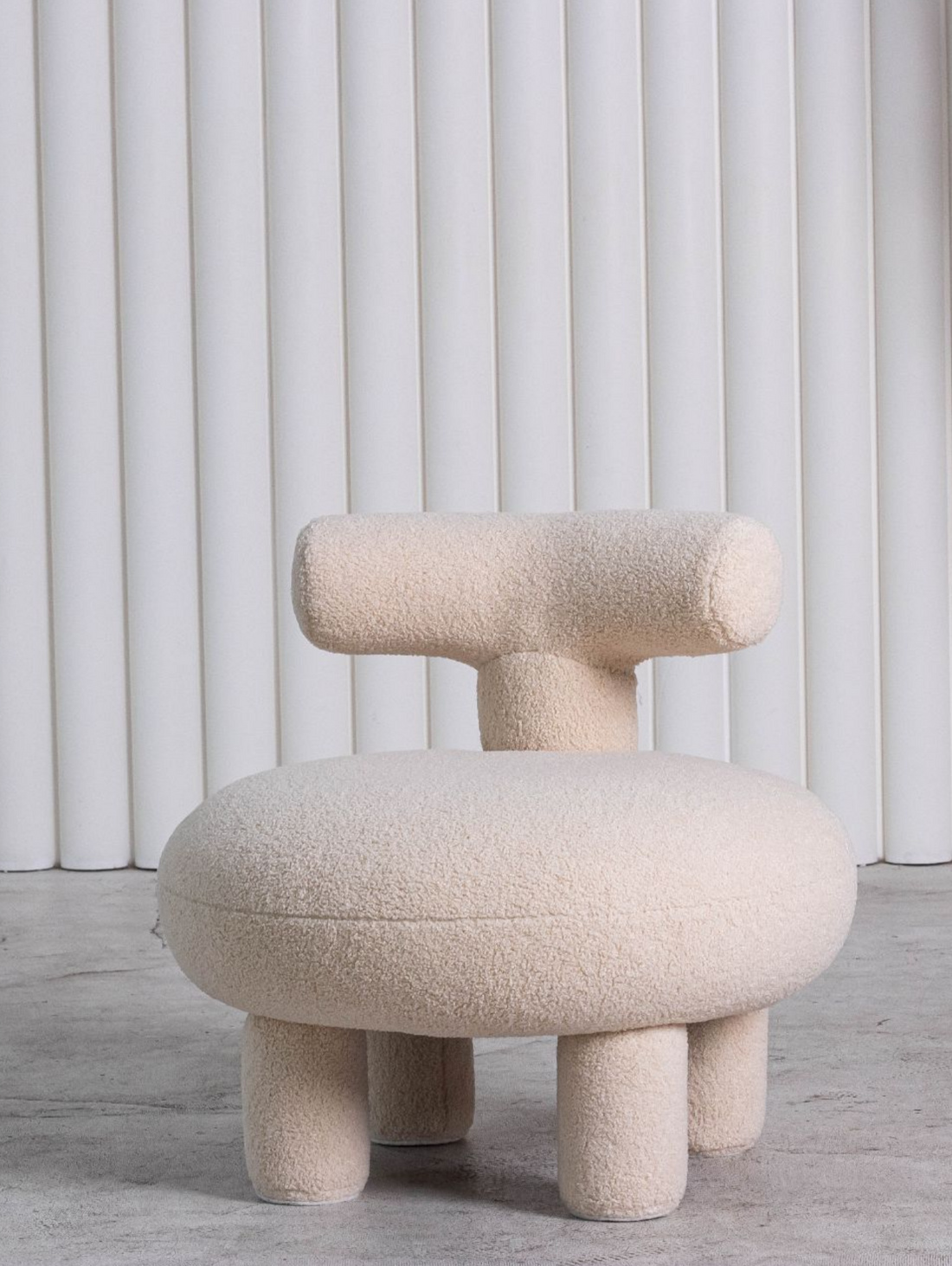 Детское кресло букле Berti бежевый - фотография товара