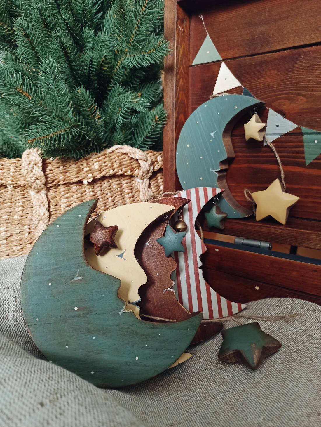 Месяц интерьерный со звездой - фотография товара