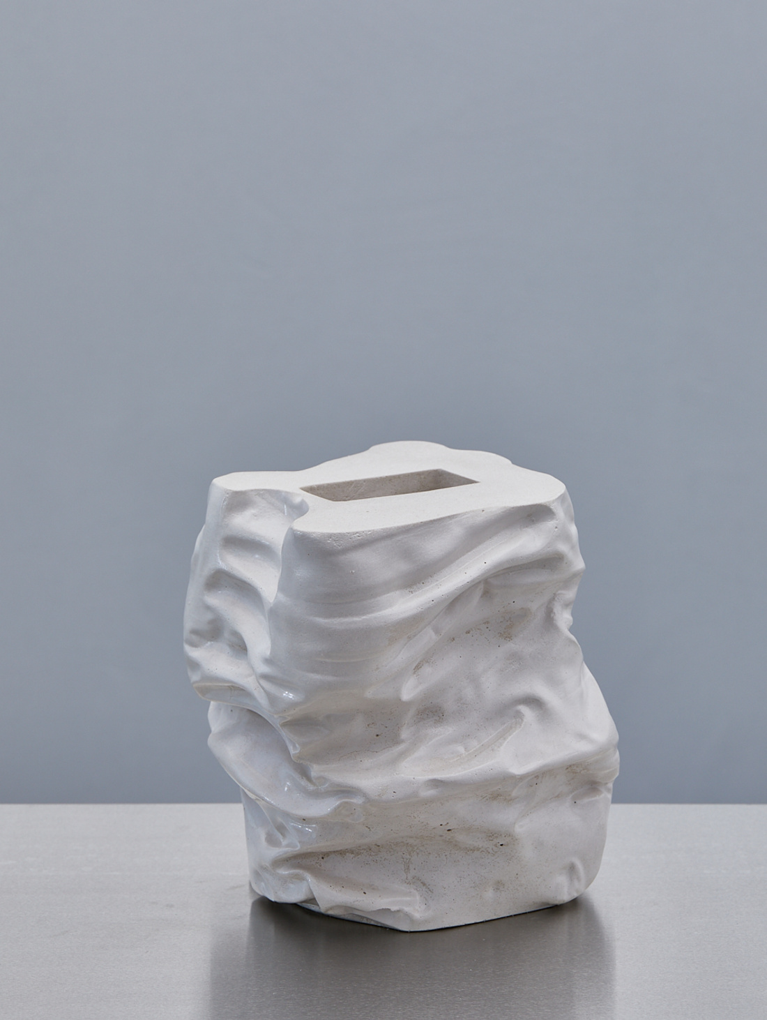 Ваза "Wavy Vase" Экрю - фотография товара