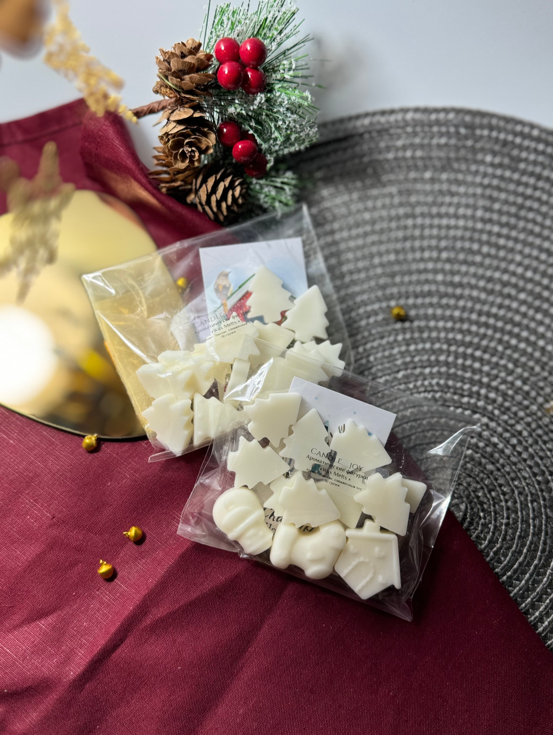 Ароматические фигурки «Wax melts» с ароматом «Зимний, клюквенный лес» - фотография товара