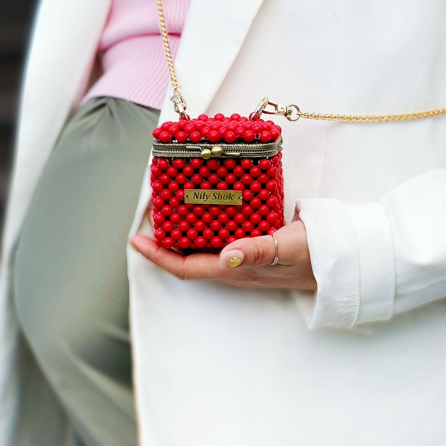 Мини-сумочка из бусин «Красный праздник» - фотография товара